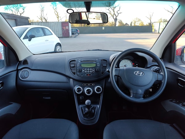 Used Hyundai i10 2010 for sale - 76142499: Photo 43