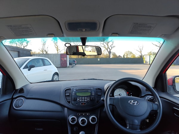 Used Hyundai i10 2010 for sale - 76142499: Photo 44