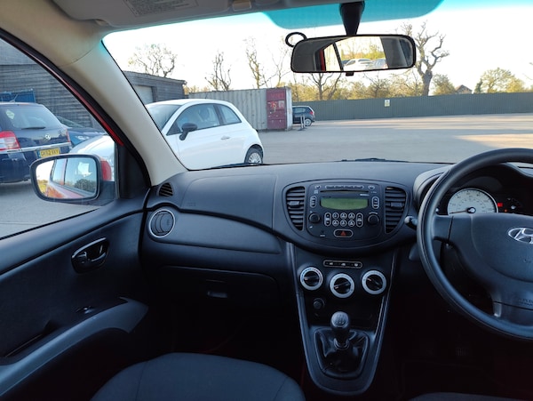Used Hyundai i10 2010 for sale - 76142499: Photo 45