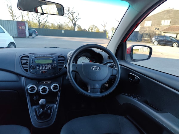 Used Hyundai i10 2010 for sale - 76142499: Photo 46