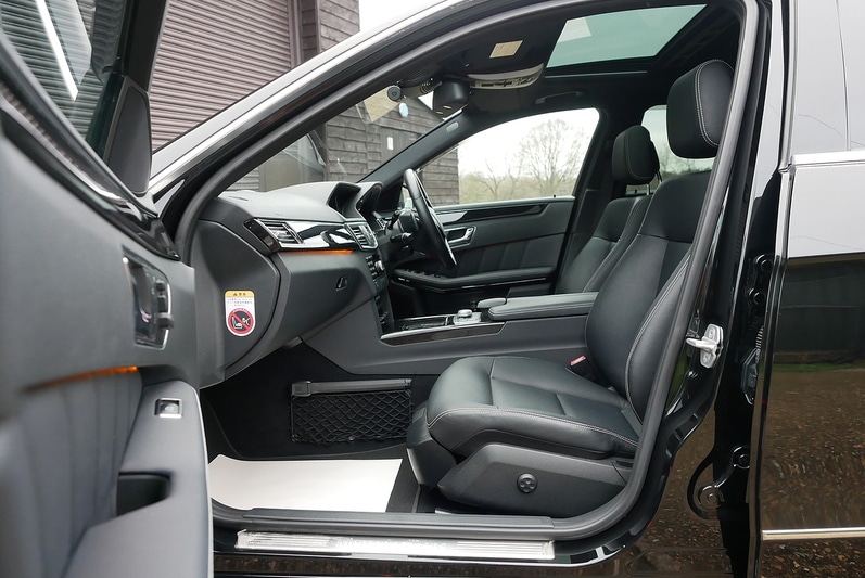 Used Mercedes-Benz E Class for sale - 77220178: Photo 17