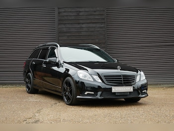 Used Mercedes-Benz E Class 2010 for sale - 77220178: Photo