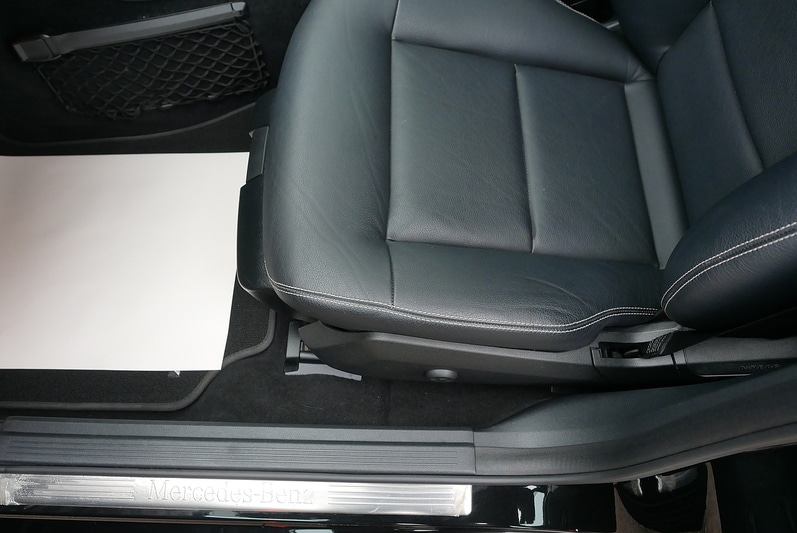 Used Mercedes-Benz E Class for sale - 77220178: Photo 32