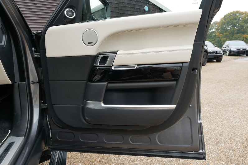 Used Land Rover Range Rover 2016 for sale - 77186626: Photo 39