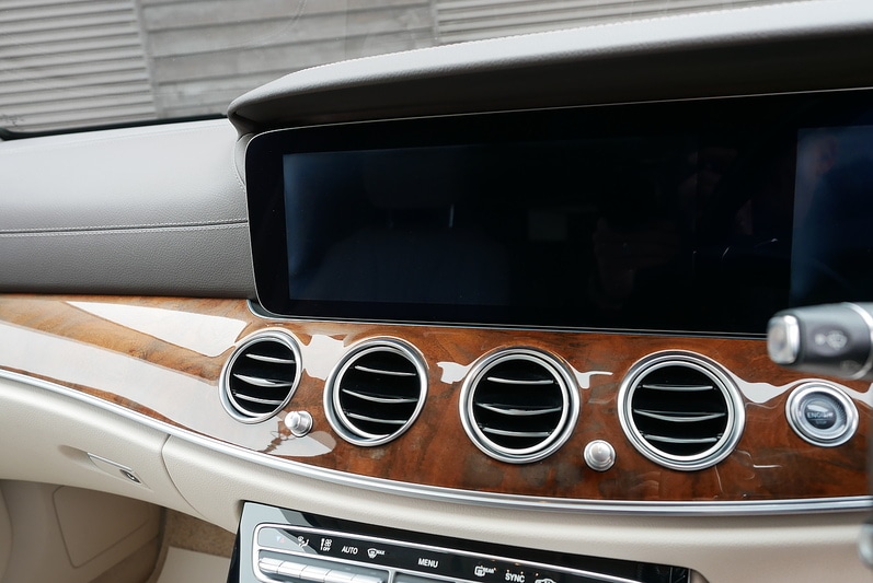 Used Mercedes-Benz E Class for sale - 77186621: Photo 30