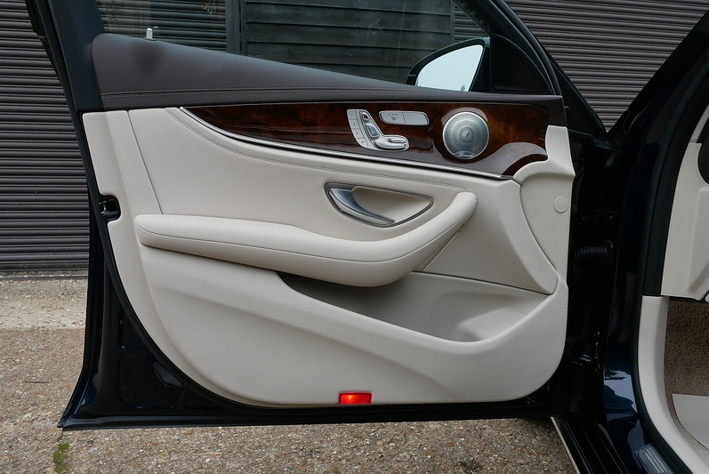 Used Mercedes-Benz E Class for sale - 77186621: Photo 35