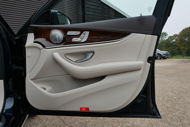 Used Mercedes-Benz E Class for sale - 77186621: Photo 36