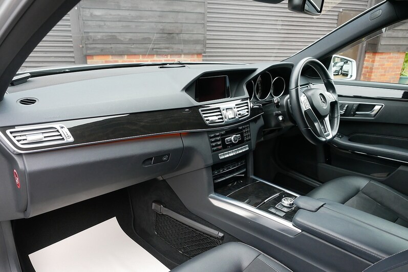 Used Mercedes-Benz E Class for sale - 77186640: Photo 24