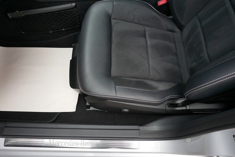 Used Mercedes-Benz E Class for sale - 77186640: Photo 35