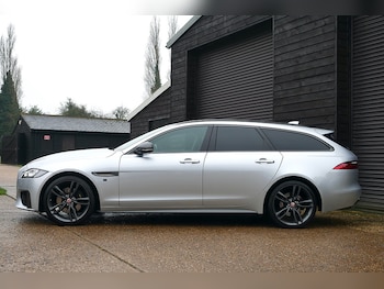 Used Jaguar XF 2018 for sale - 77250907: Photo