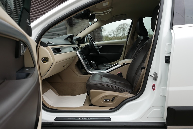 Used Volvo XC70 for sale - 77186638: Photo 17