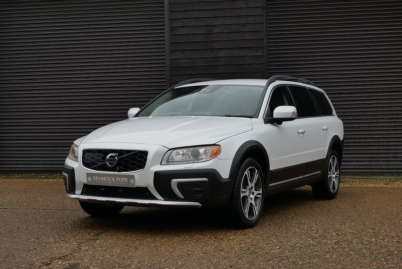 Used Volvo XC70 for sale - 77186638: Photo 2