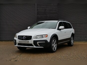 Used Volvo XC70 2013 for sale - 77186638: Photo