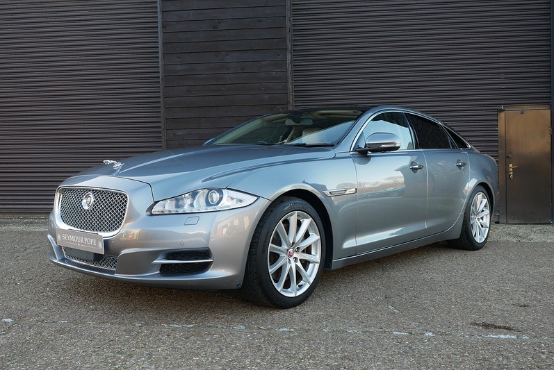 Used Jaguar XJ for sale - 77186645: Photo 2
