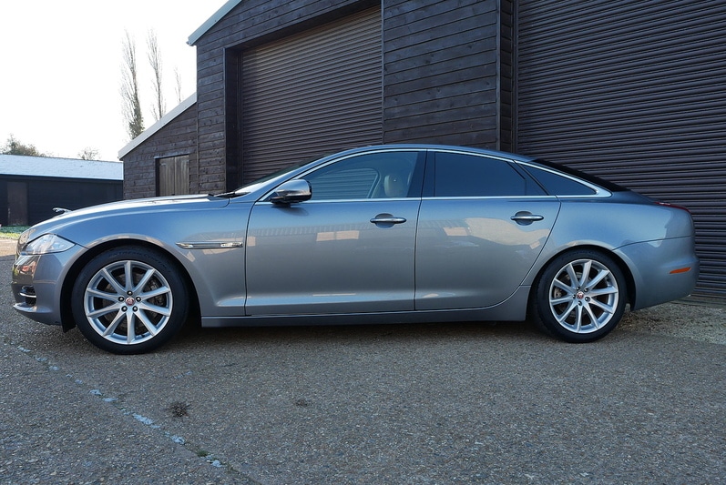 Used Jaguar XJ for sale - 77186645: Photo 3