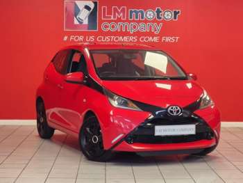 2015 - 1.0 VVT-i X-Play 5dr