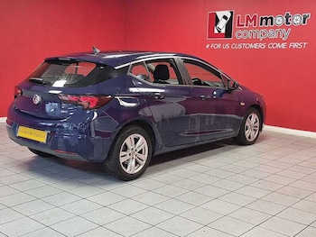 Used Vauxhall Astra 2017 for sale - 75435160: Photo