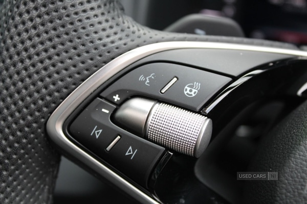 Used Skoda Karoq 2025 for sale - 78035566: Photo 12