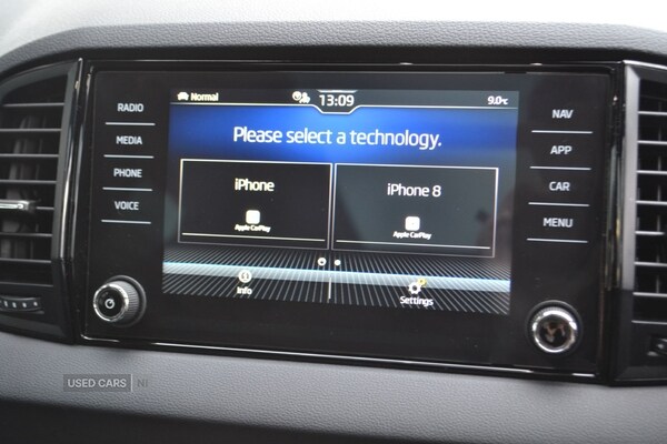 Used Skoda Karoq 2022 for sale - 76539273: Photo 17