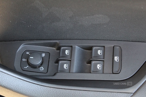 Used Skoda Karoq 2021 for sale - 76350286: Photo 12