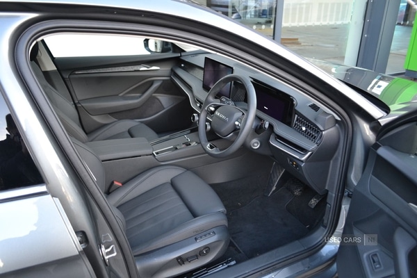 Used Skoda Superb 2025 for sale - 76593086: Photo 2