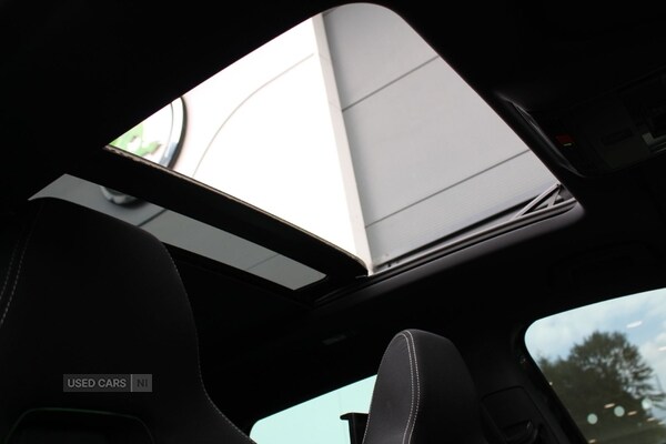 Used Skoda Karoq 2025 for sale - 76825292: Photo 2