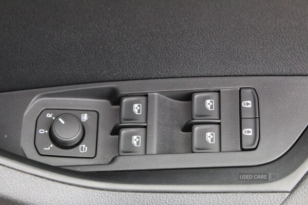 Used Skoda Karoq 2025 for sale - 76825292: Photo 5