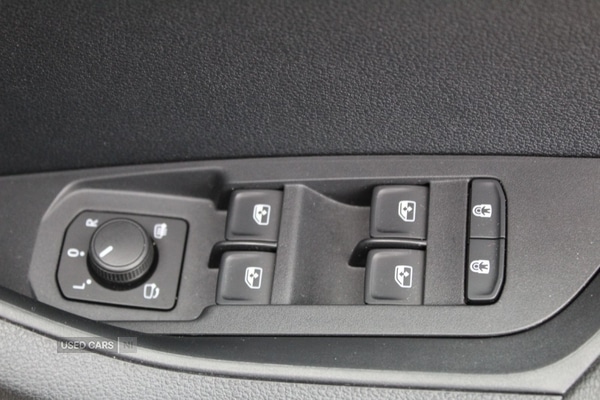 Used Skoda Karoq 2025 for sale - 77754696: Photo 3