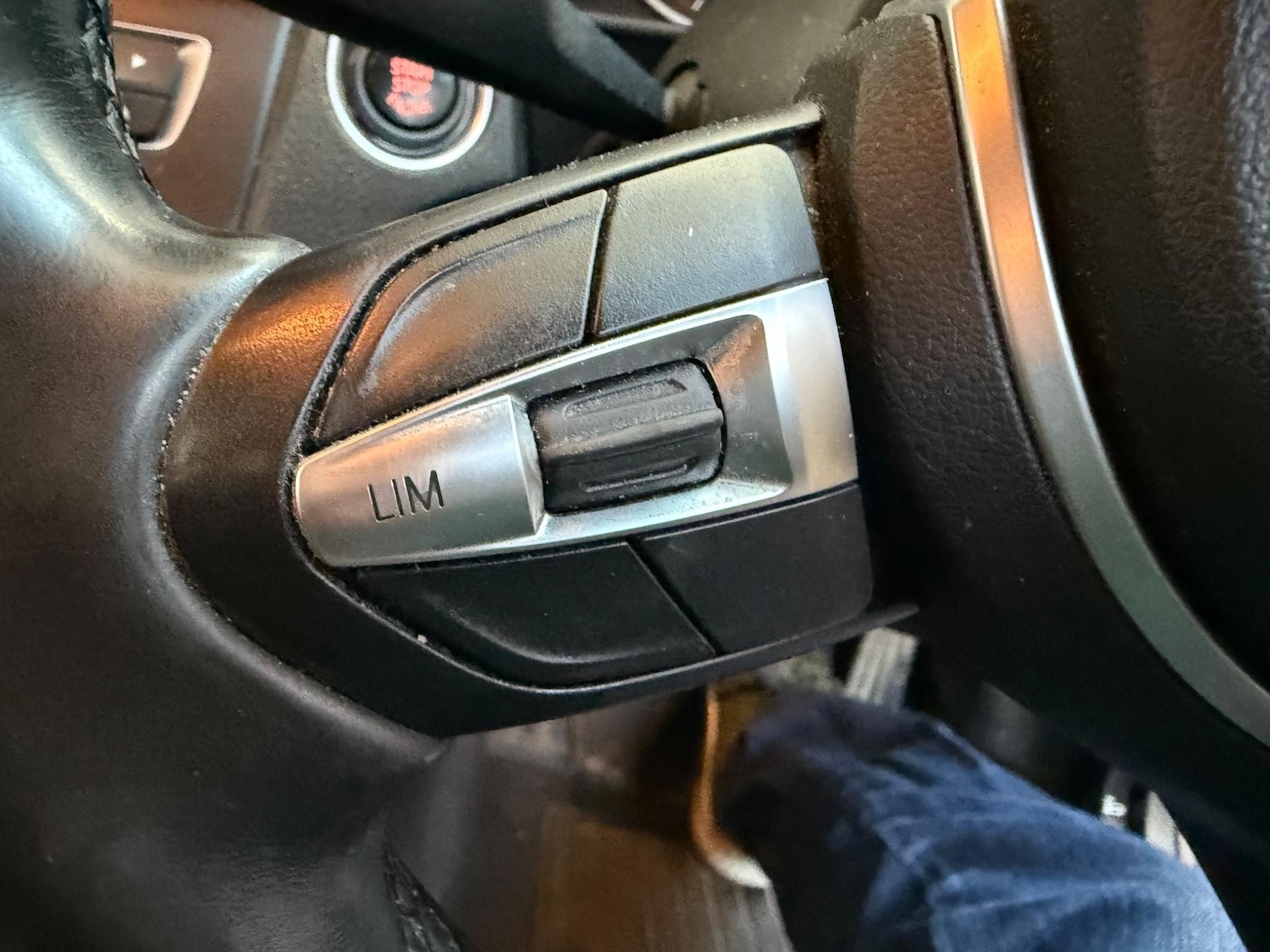 Vehicle 33