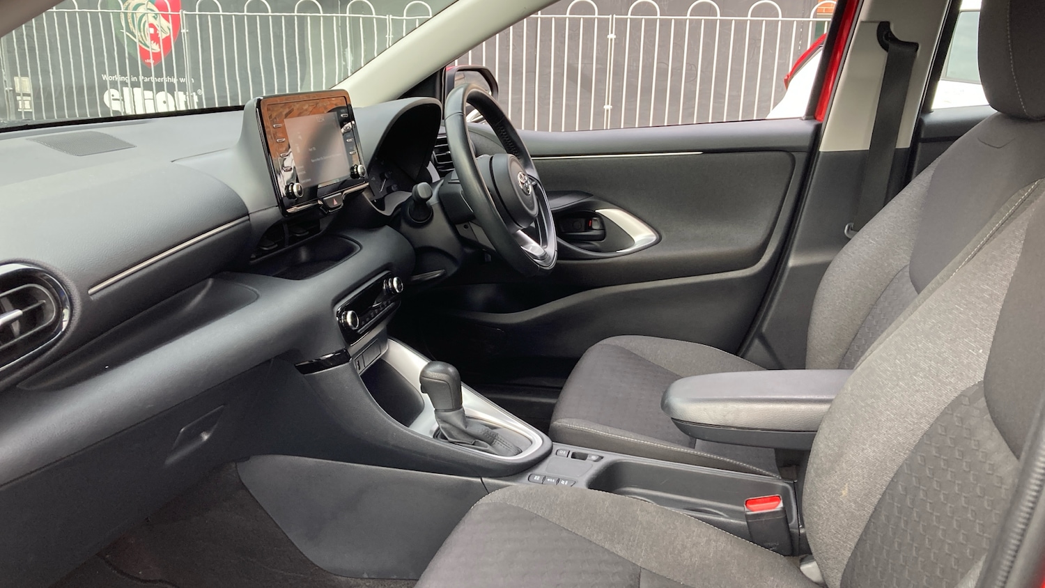 Used Toyota Yaris 2022 for sale - 77220250: Photo 10