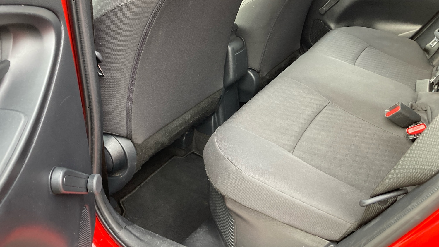 Used Toyota Yaris 2022 for sale - 77220250: Photo 13