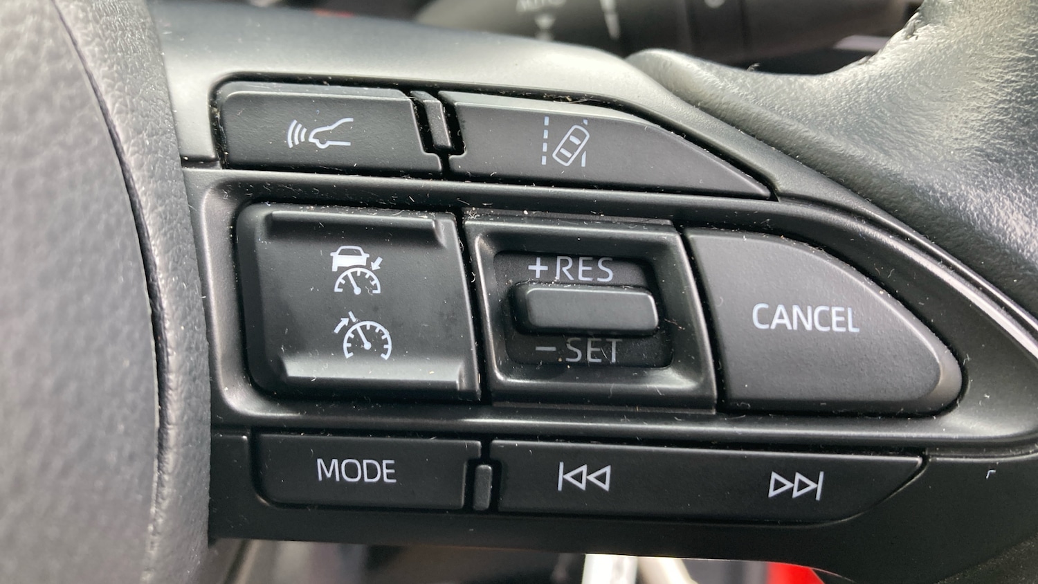 Used Toyota Yaris 2022 for sale - 77220250: Photo 38