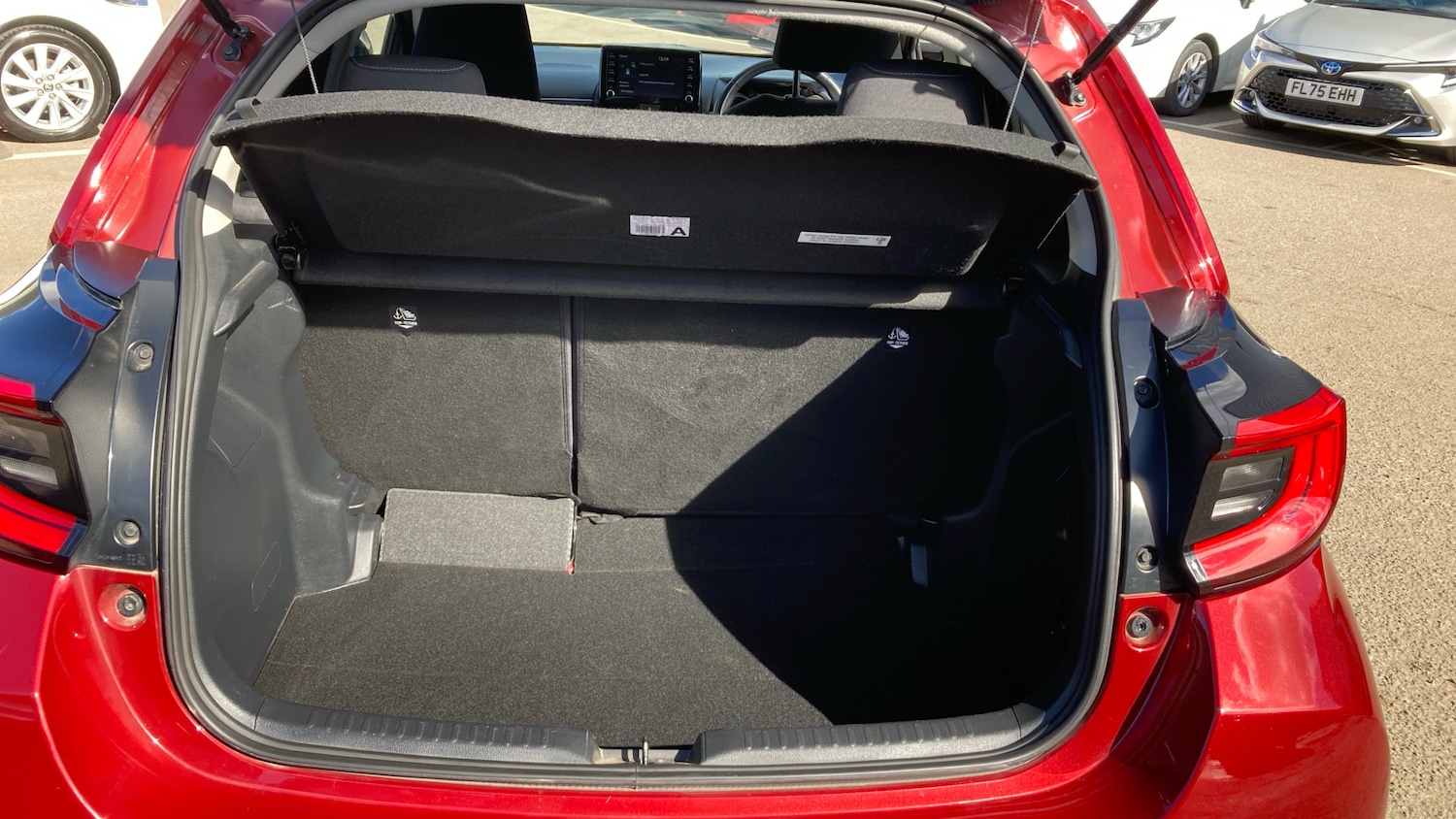 Used Toyota Yaris 2021 for sale - 76115807: Photo 14