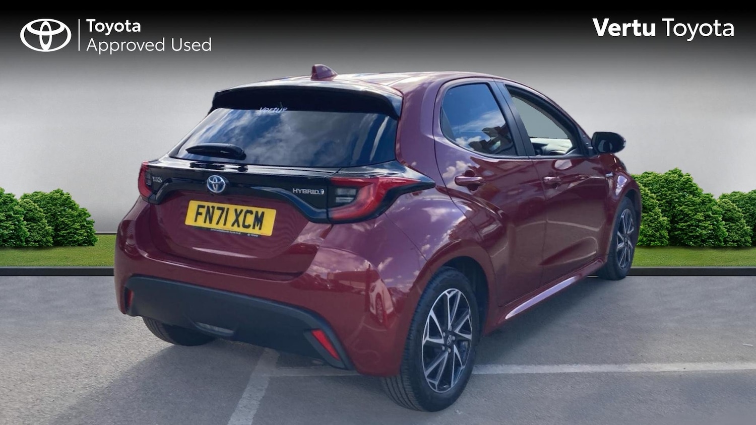 Used Toyota Yaris 2021 for sale - 76115807: Photo 2