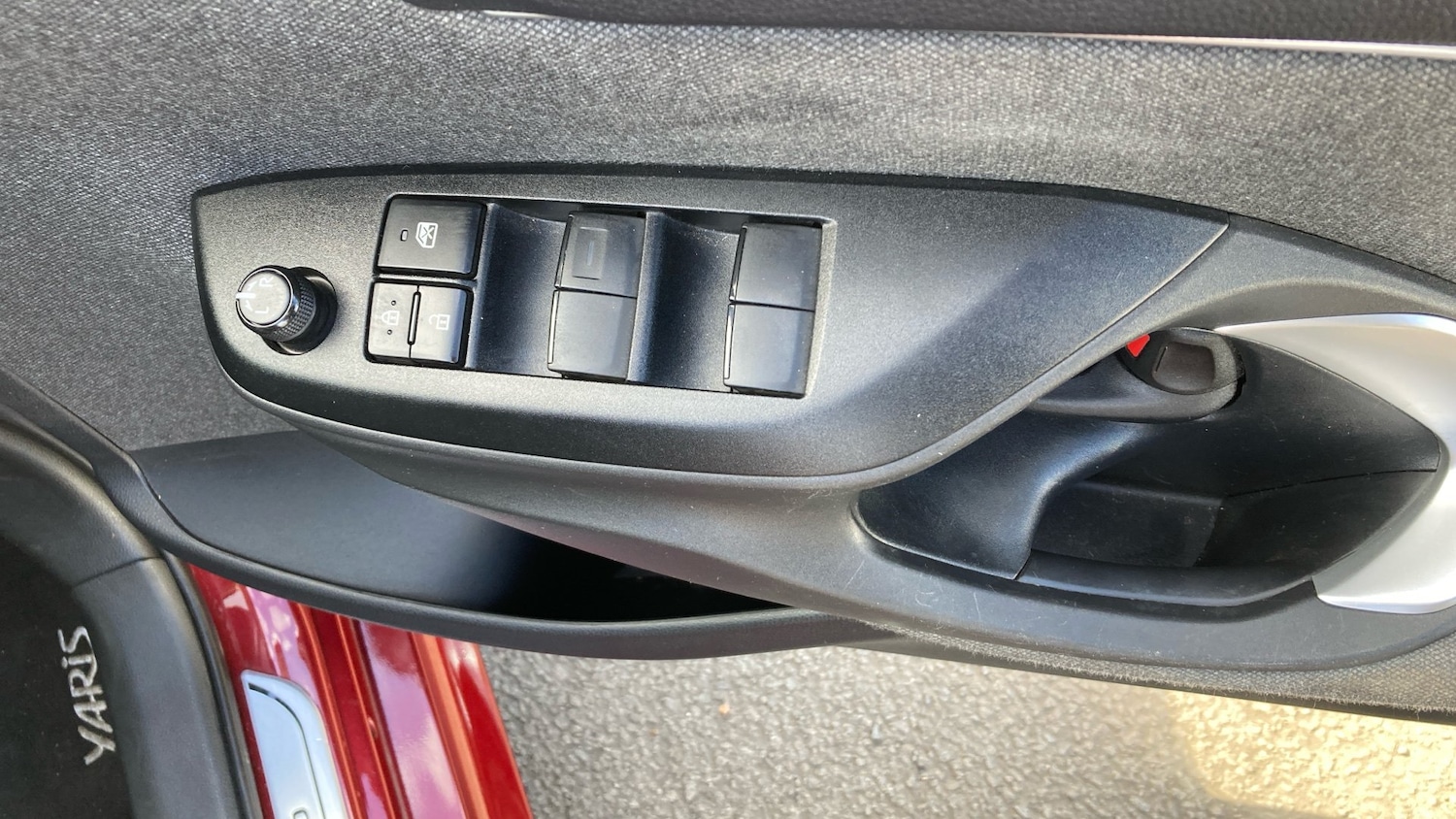 Used Toyota Yaris 2021 for sale - 76115807: Photo 35
