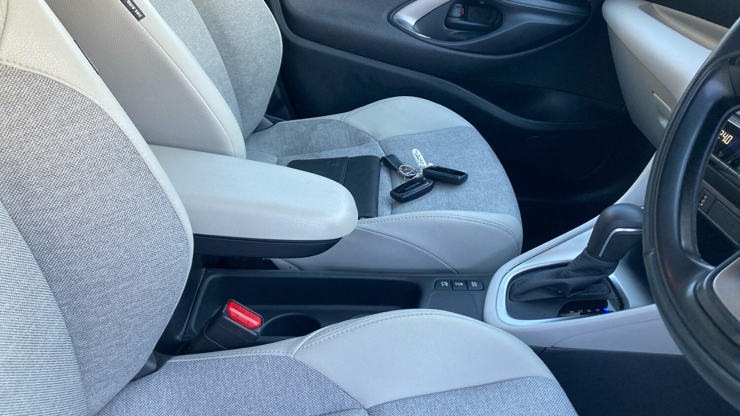 Used Toyota Yaris 2022 for sale - 78081606: Photo 42