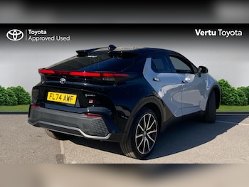 Used Toyota C-HR 2024 for sale - 78325182: Photo