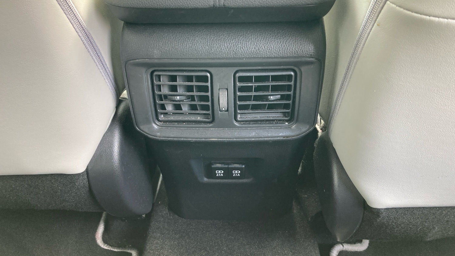 Used Toyota RAV4 2020 for sale - 77170264: Photo 42