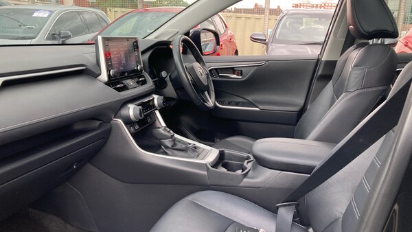 Used Toyota RAV4 2021 for sale - 76036591: Photo 10