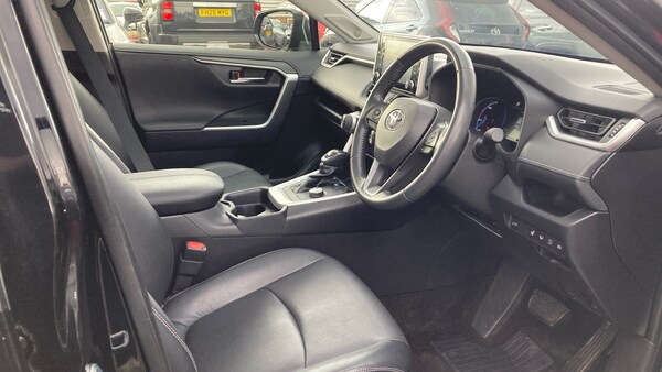 Used Toyota RAV4 2021 for sale - 76036591: Photo 11