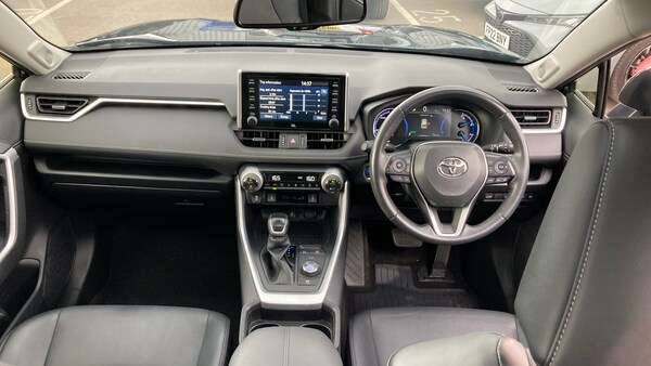 Used Toyota RAV4 2021 for sale - 76036591: Photo 5