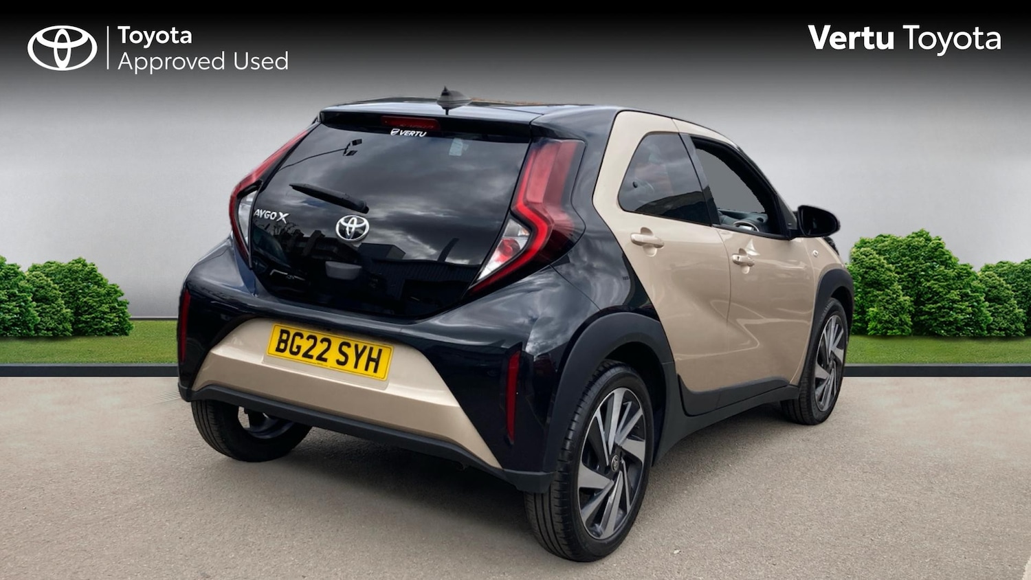 Used Toyota Aygo X 2022 for sale - 76008685: Photo 2