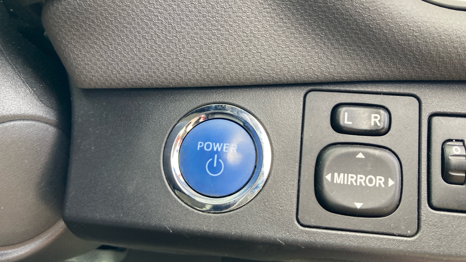 Used Toyota Yaris 2017 for sale - 78139465: Photo 16