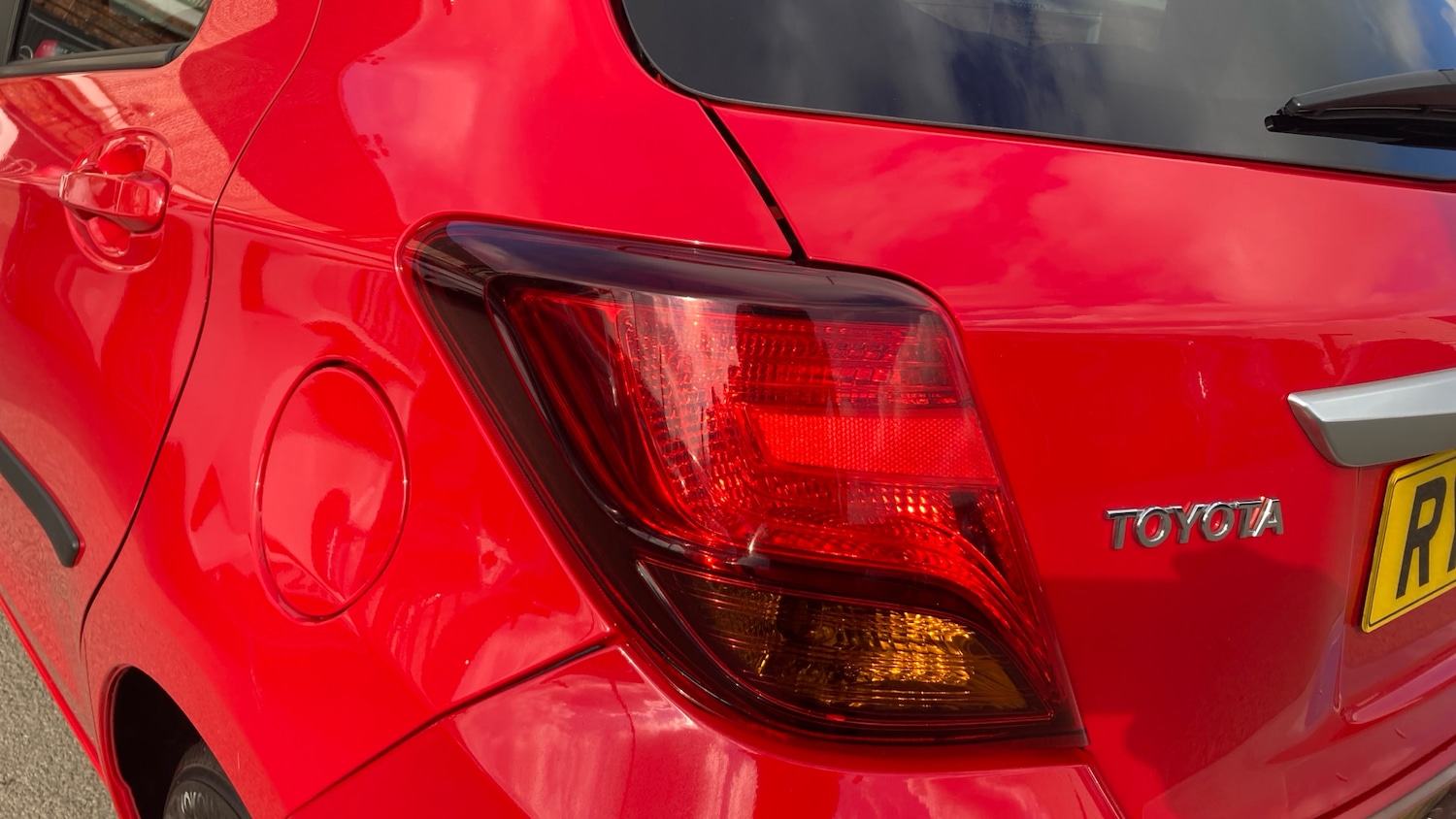 Used Toyota Yaris 2017 for sale - 78139465: Photo 21