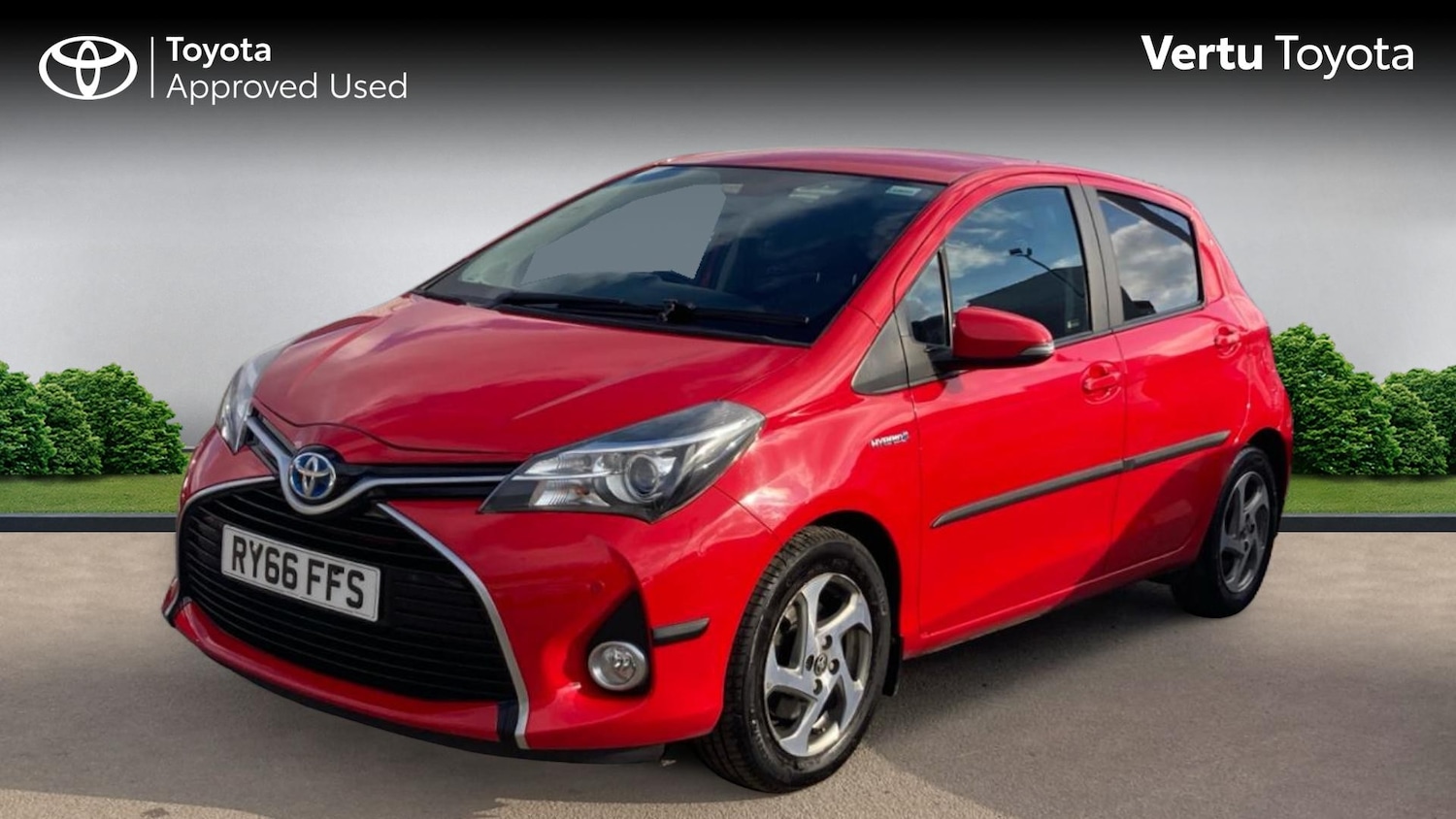 Used Toyota Yaris 2017 for sale - 78139465: Photo 3