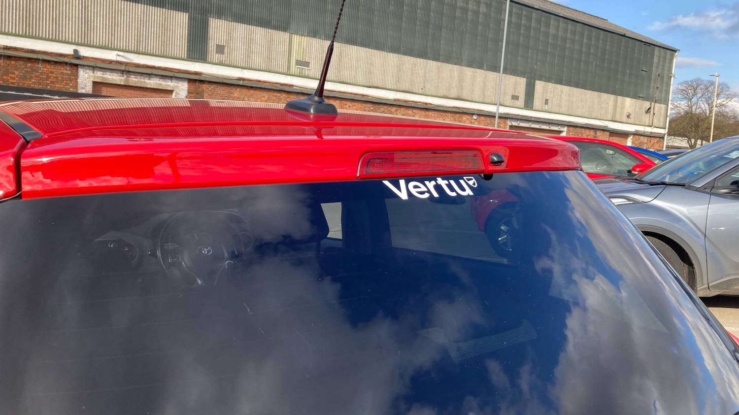 Used Toyota Yaris 2017 for sale - 78139465: Photo 33