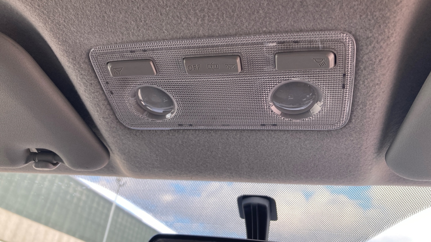 Used Toyota Yaris 2017 for sale - 78139465: Photo 39