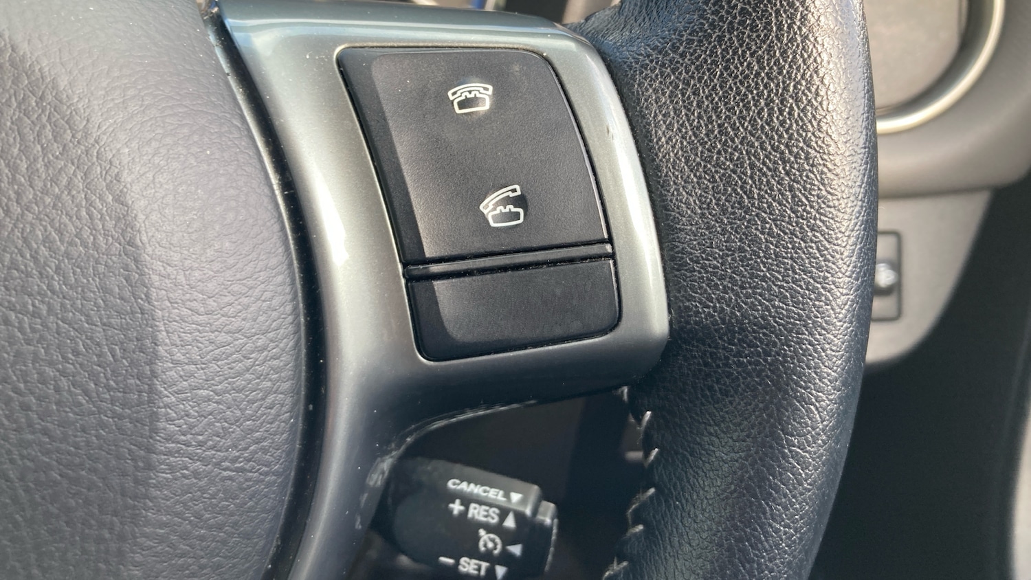 Used Toyota Yaris 2017 for sale - 78139465: Photo 42