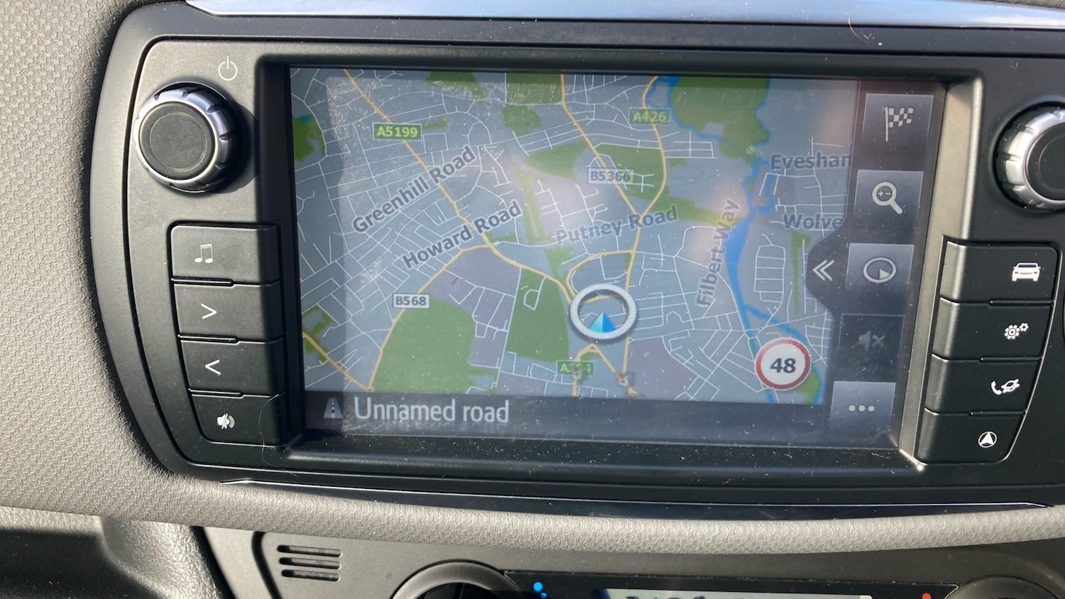 Used Toyota Yaris 2017 for sale - 78139465: Photo 9