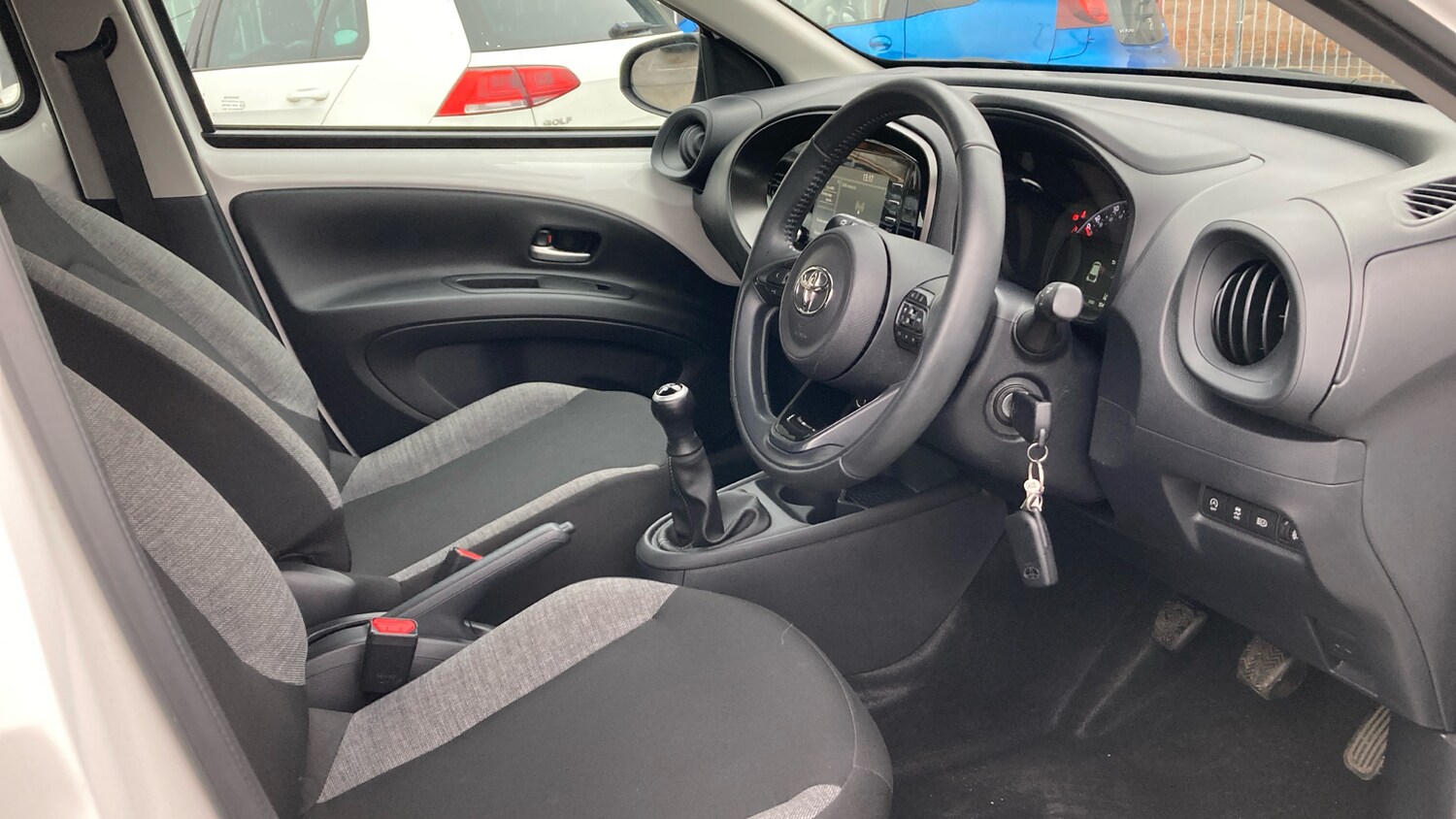Used Toyota Aygo X 2023 for sale - 76354892: Photo 11
